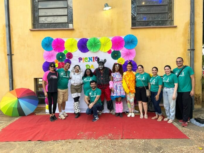 9F71D3CA-7767-4B40-AC3F-75D87736660A